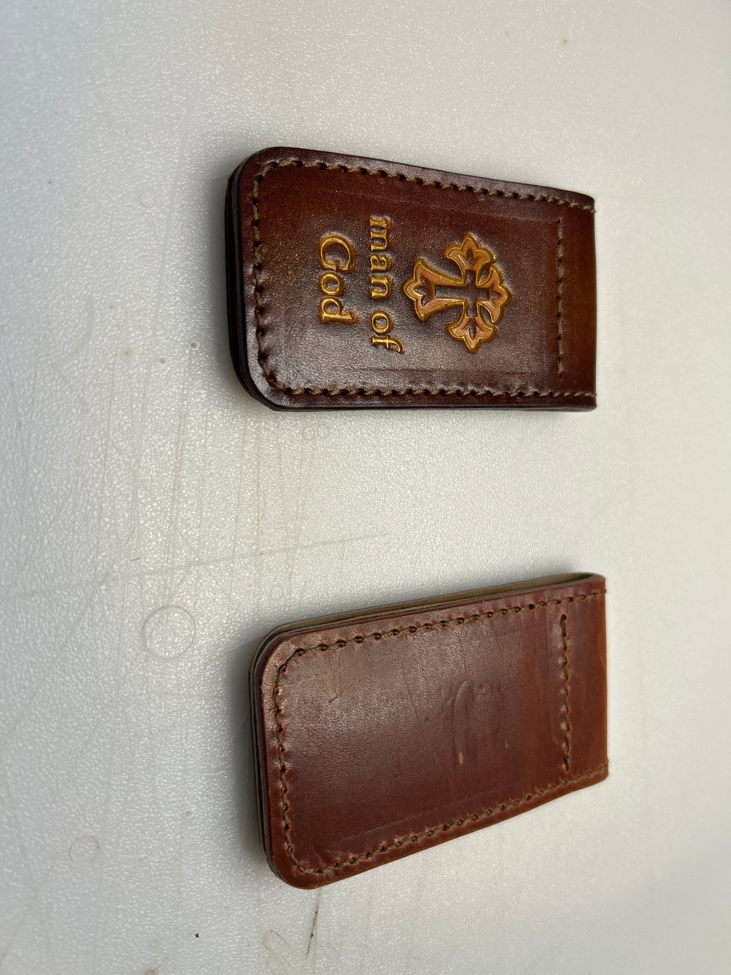 Magnetic money clips