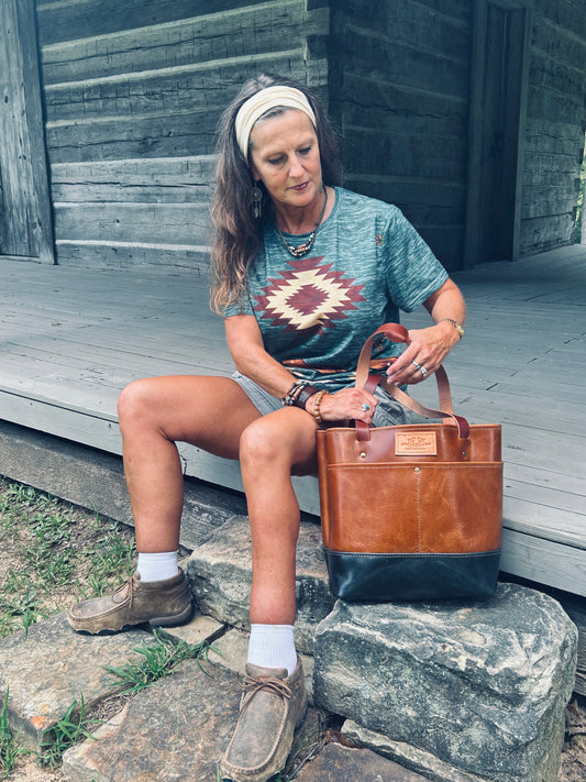 Western crunch tote 2 tone